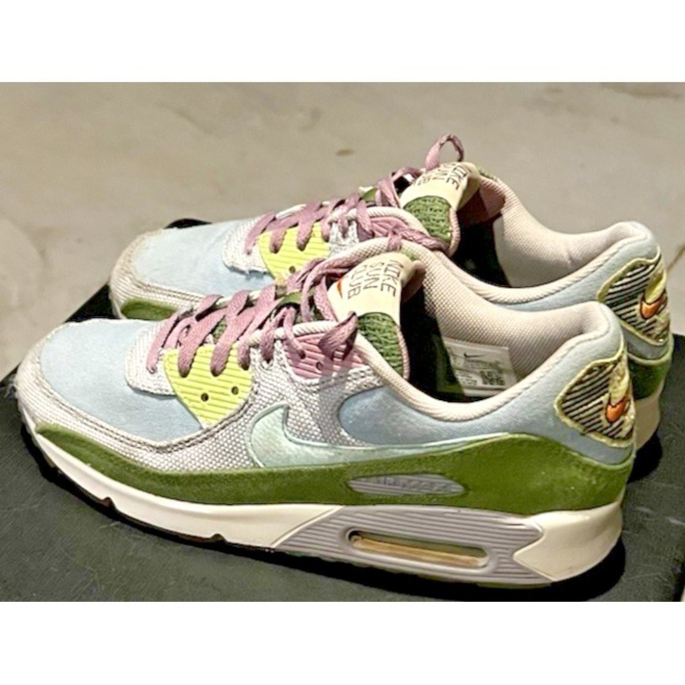 Size 9.5 Men's Nike Air Max 90 SE Sun Club - Worn Blue Treeline 🪾